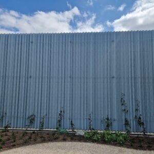 Diksmuide Politiebureau - Groene gevel, kabelnetten (01) - Mesh Solutions